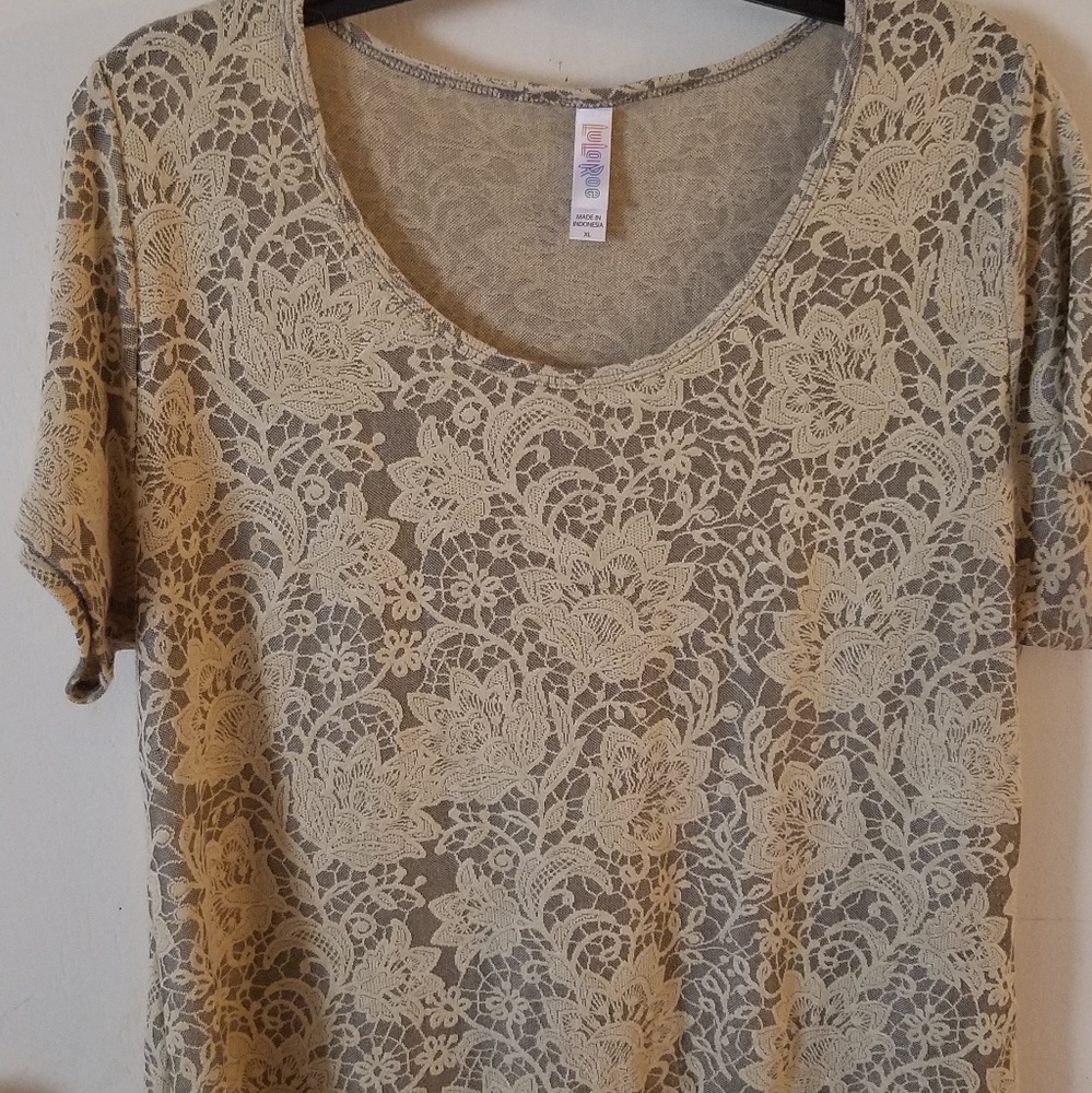 Lularoe Classic T